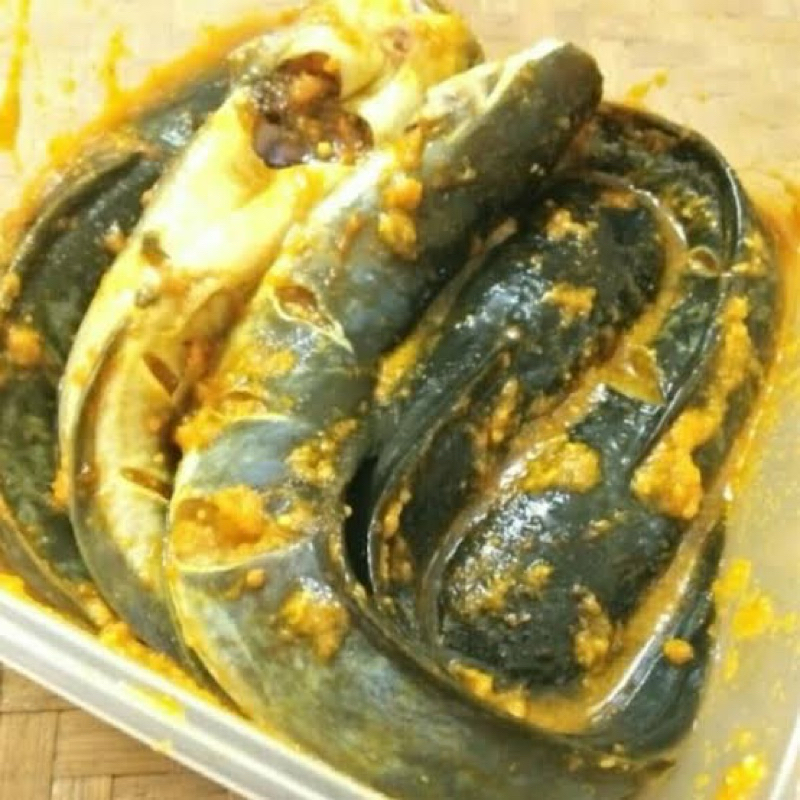 

Ikan Lele Bumbu Kuning 500gr