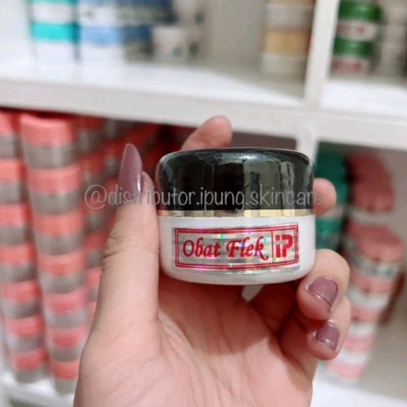 IPUNG MALAM FLEK OLD/ krim malam flek ipung