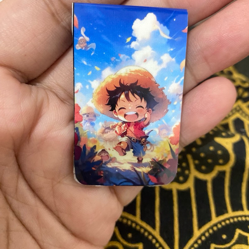 

Pembatas Buku Magnet Luffy