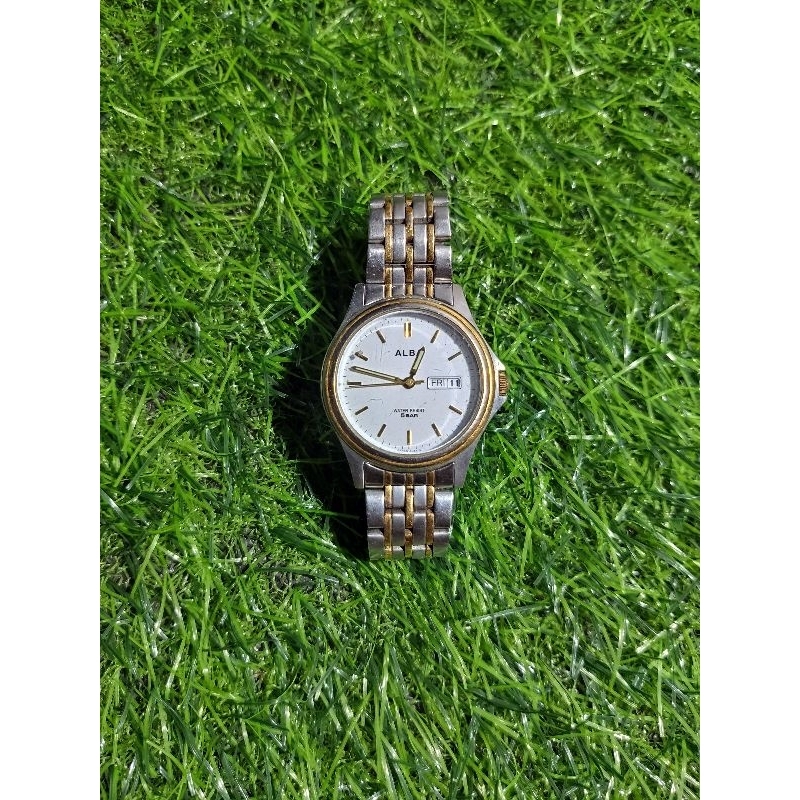 Jam Tangan wanita ALBA 5 BAR Second Kondisi Minus Batrei