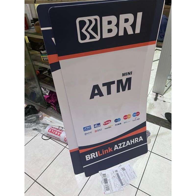 

Stiker BriLink Custom Ukuran