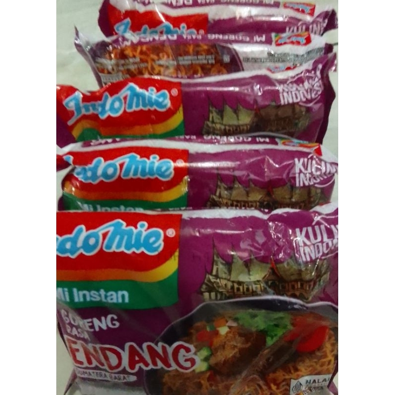 

paket hemat Indomie goreng rendang 85g 10 pcs