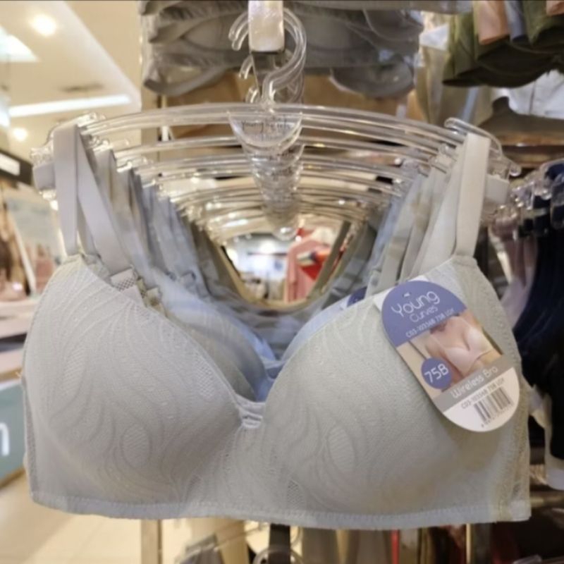 YOUNG CURVES BRA RENDA HALUS TANPA KAWAT CUP B FULLCUP (C03-10356)