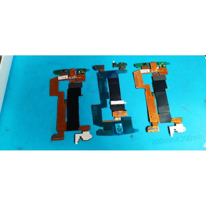 FLEXIBEL BLACKBERRY BB TORCH 9800