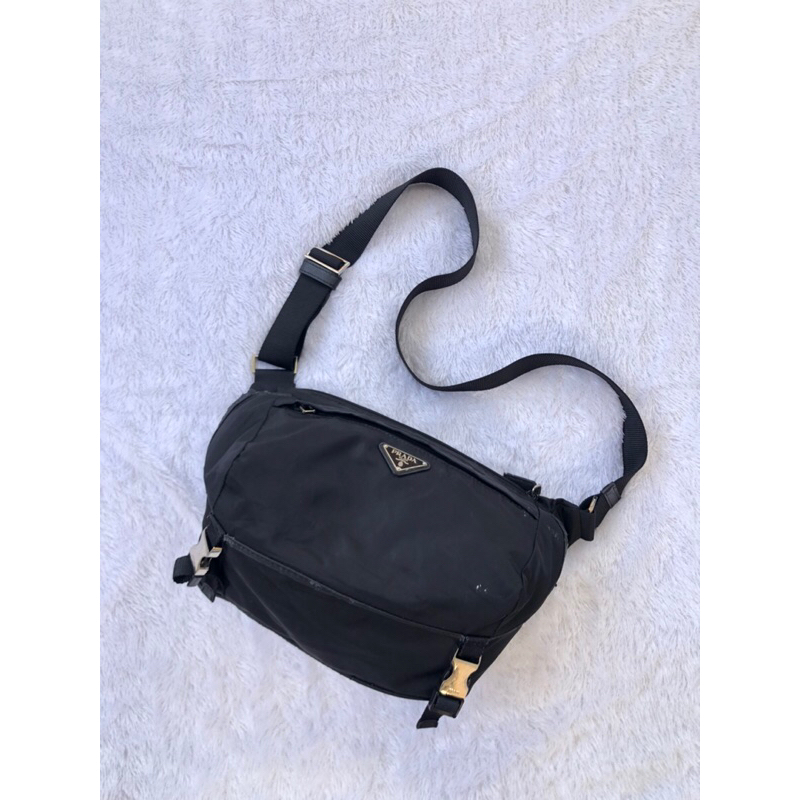 SLING BAG MESANGGER PRADA NYLON