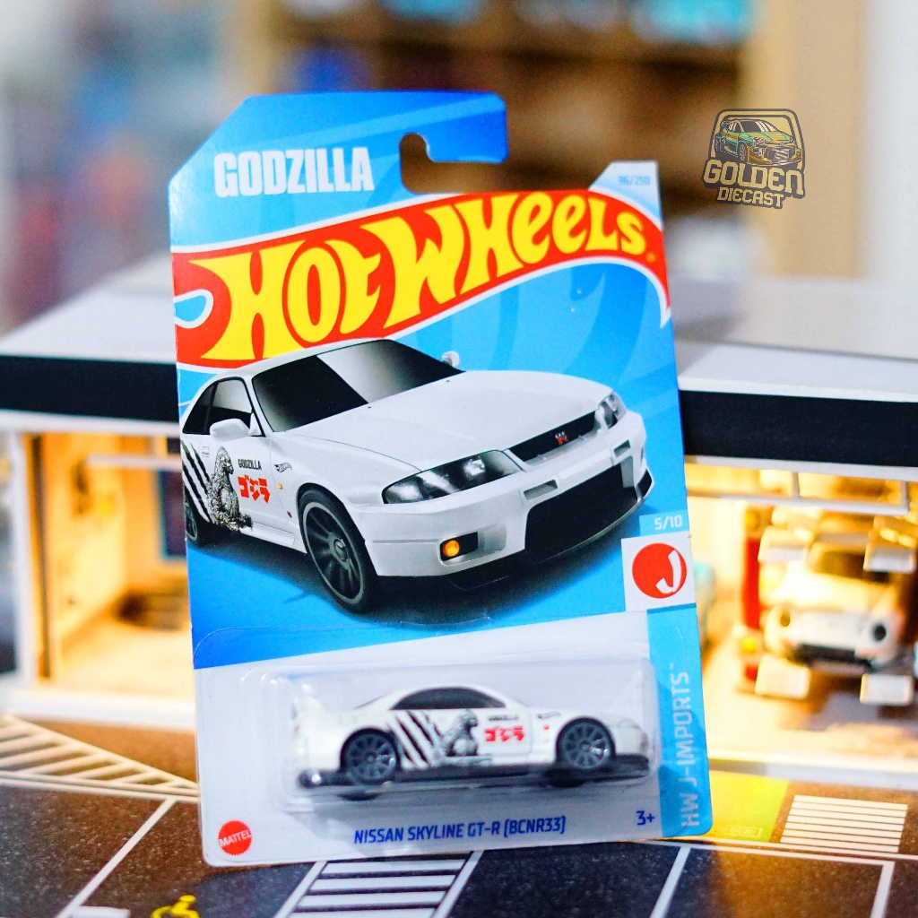 HOT WHEELS GODZILLA NISSAN SKYLINE GT-R [BCNR33] WHITE