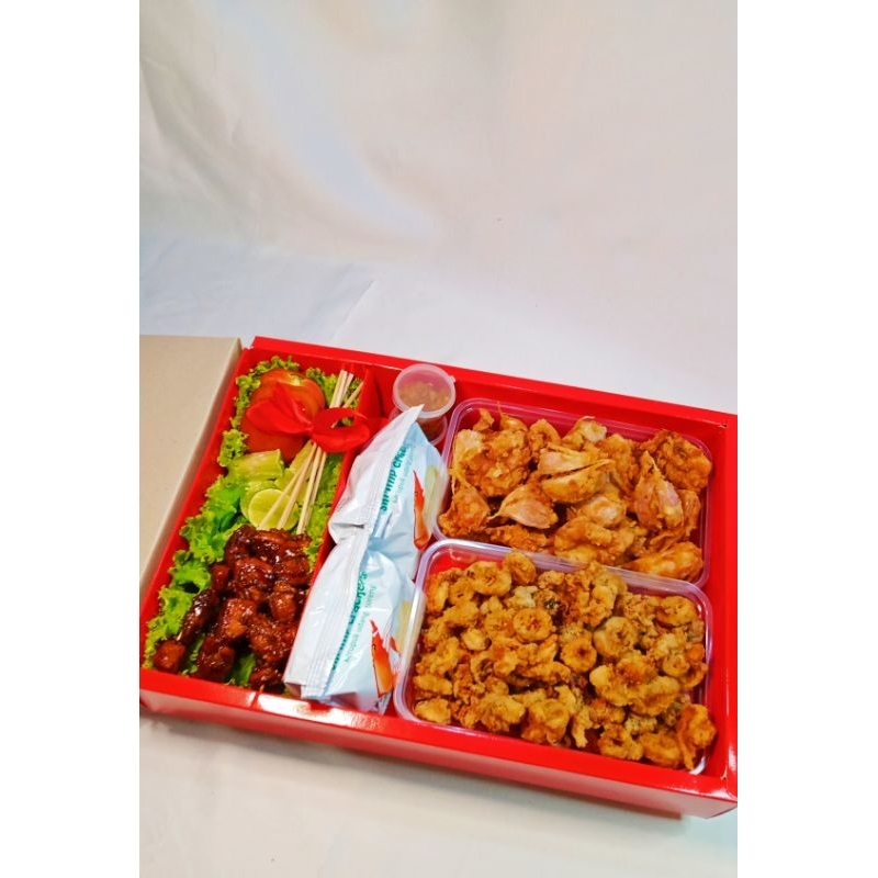

Christmas, CNY HAMPERS