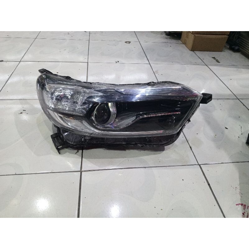 headlamp Brio/MOBILIO RS 2019/2020/2021 original. lampu depan Mobilio RS facelips original