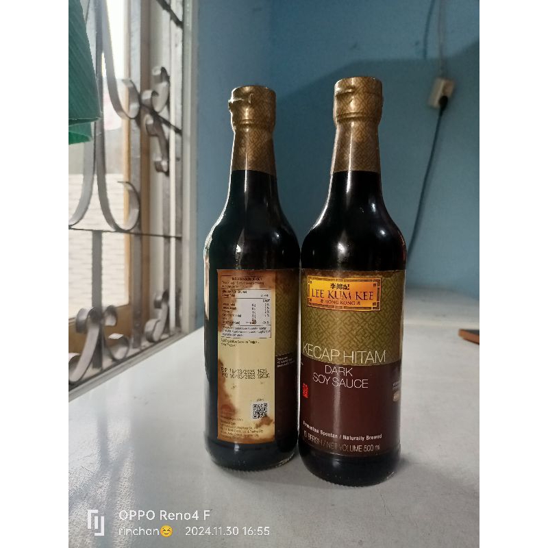 

Lee Kum kee soy sauce dark premium kecap hitam 500ml