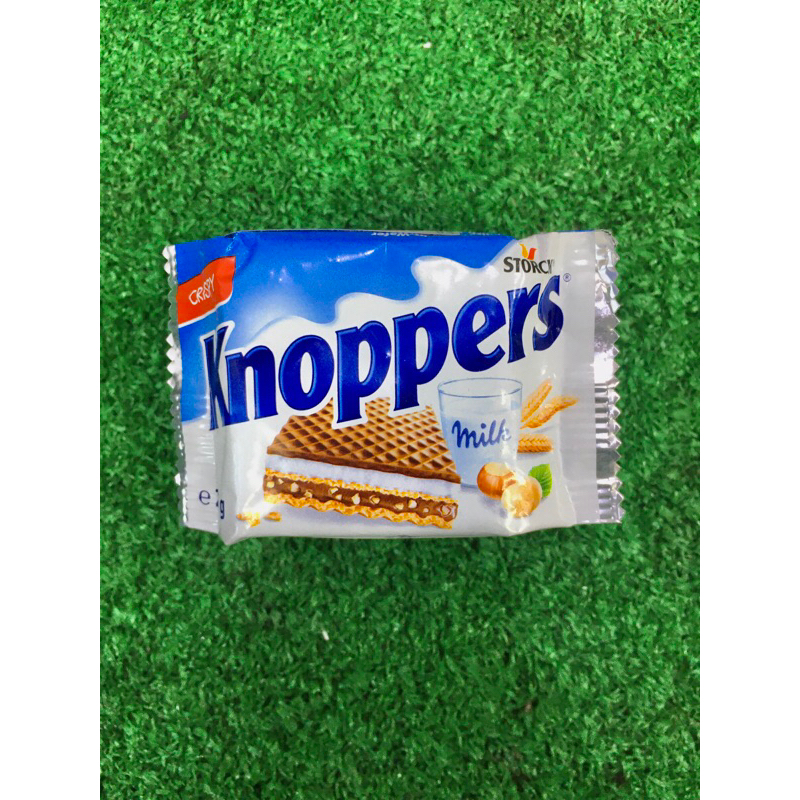 

Storck Knoppers Wafer Lapis Cokelat Dengan Krim Cokelat dan Susu 75gr Import Jerman