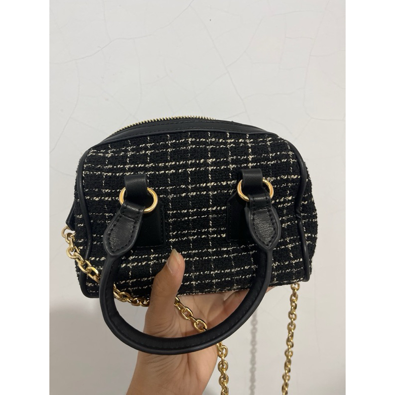 TAS - ZARA Mini Quilted Crossbody Bag and ZARA 90s Shoulder Bag