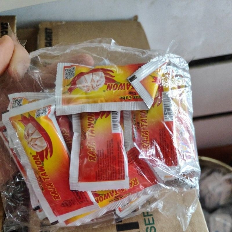 

saos sambal enak tawon 1pak isi 25pcs