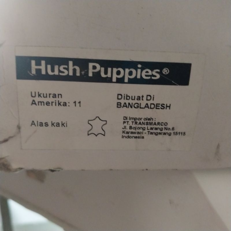 Original. Sepatu sneakers pria HUSH PUPPIES