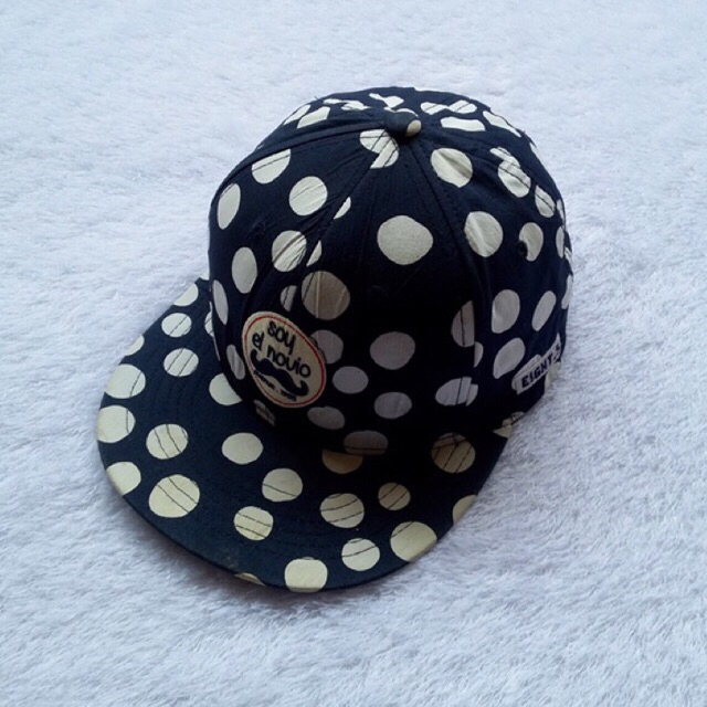 CUBE x EIGHT.5 BY CHUNG LIM CAPS