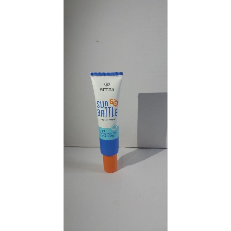 (PRE-LOVED) SUNSCREEN EMINA