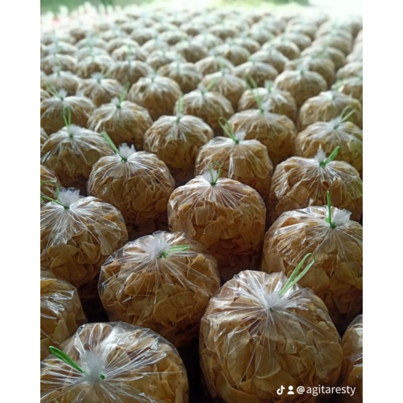 

kripik gethuk pedas manis
