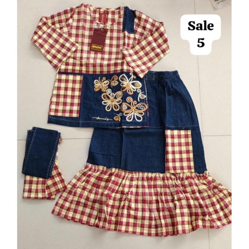 SALE ANAK DANNIS SIZE 5 DISKON 50%