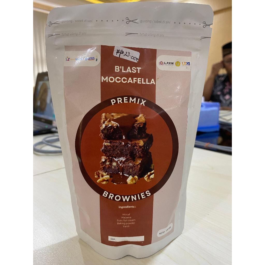 

B'LAST MOCCAFELLA BROWNEIS