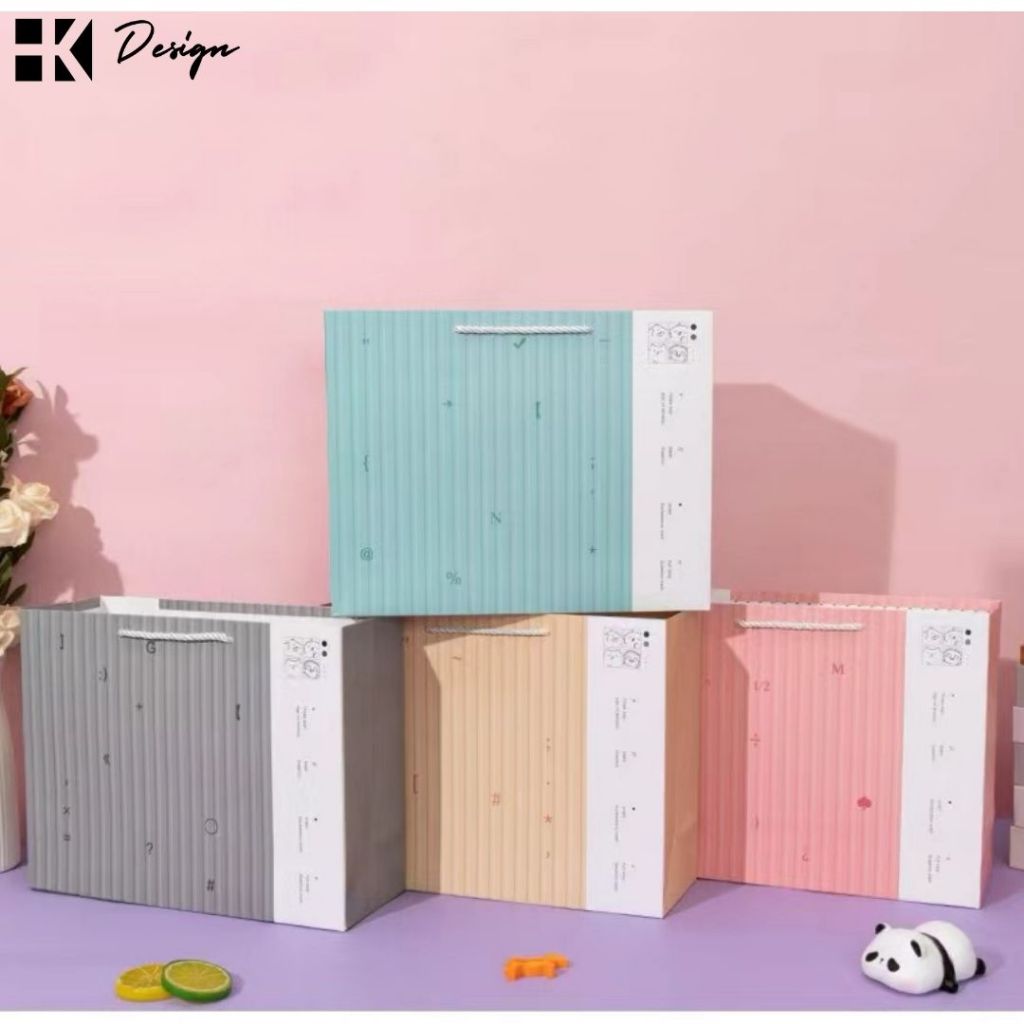 

[1720] PAPERBAG MOTIF UKURAN 32X25X11.5 TAS KADO ULANG TAHUN GOODIE BAG MOTIF