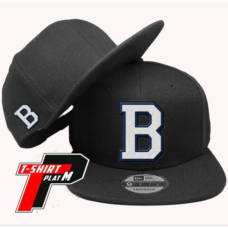 Topi B Logo Snapback