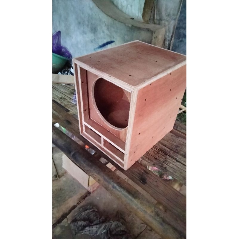 Box speaker 10 inch model miniscoop