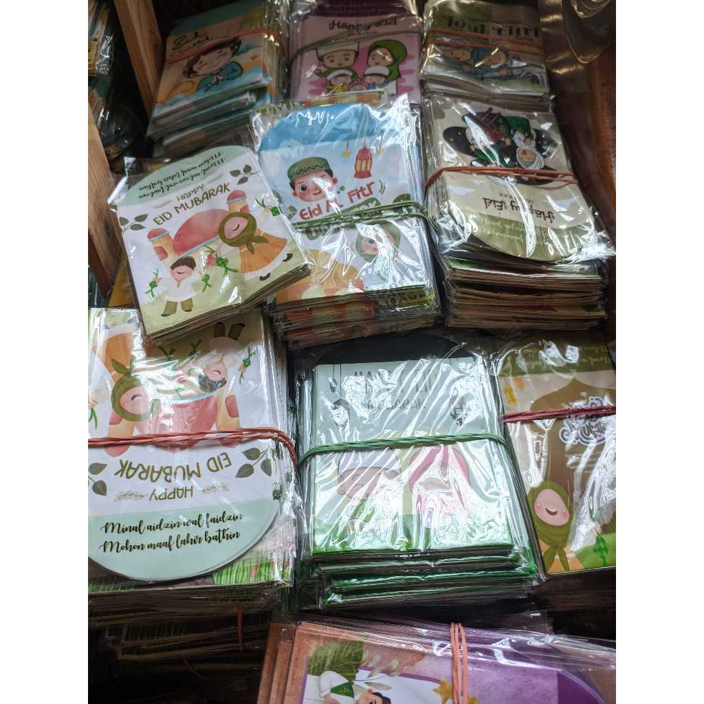 

amplop lebaran medium motif muslim sudah dilem isi 10