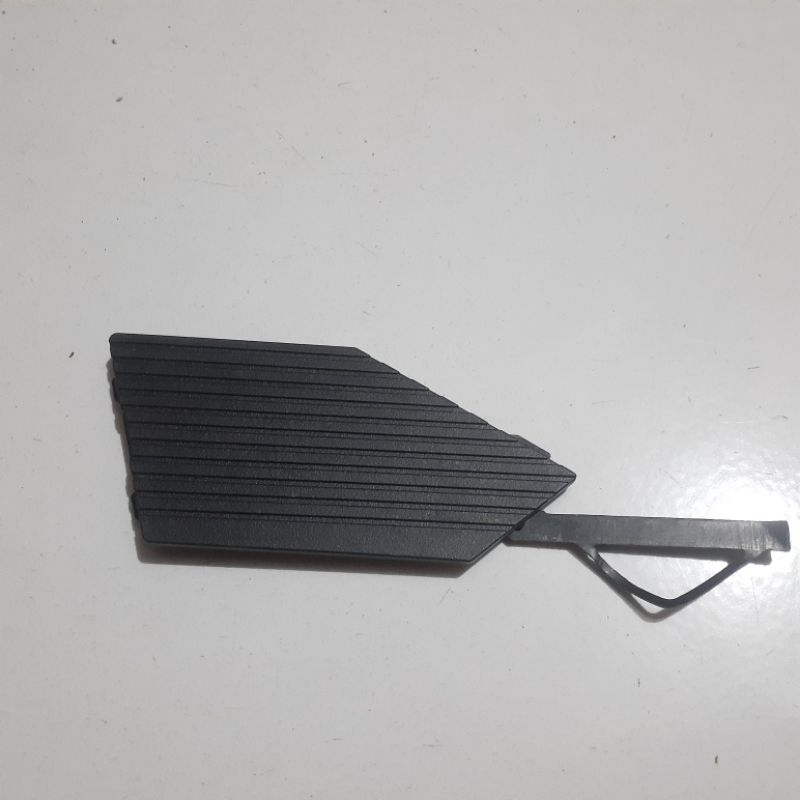 Tutup Towing/Tutup Derek Belakang Avanza 2021 Original