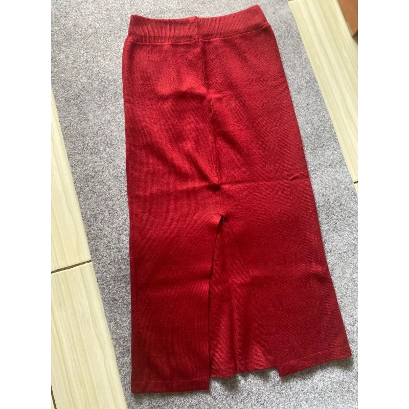Rok Knit Warna Merah