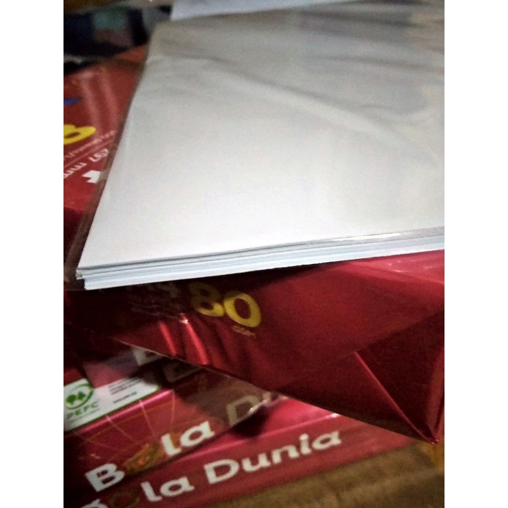 

Kertas HVS Putih A4 80 GSM BOLA DUNIA 50 LEMBAR
