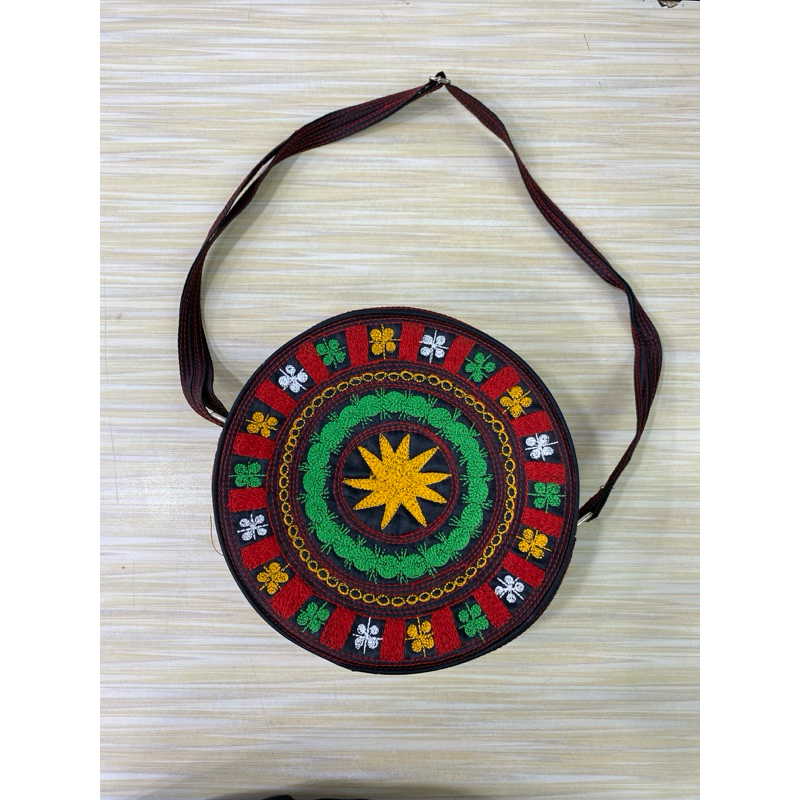Tas Aceh Selempang Bulat Motif Kerawang Gayo