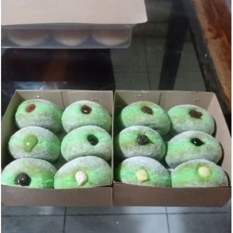 

Bombo Pandan isi 6pcs, aneka isian // Pesan hari ini - dikirim besok