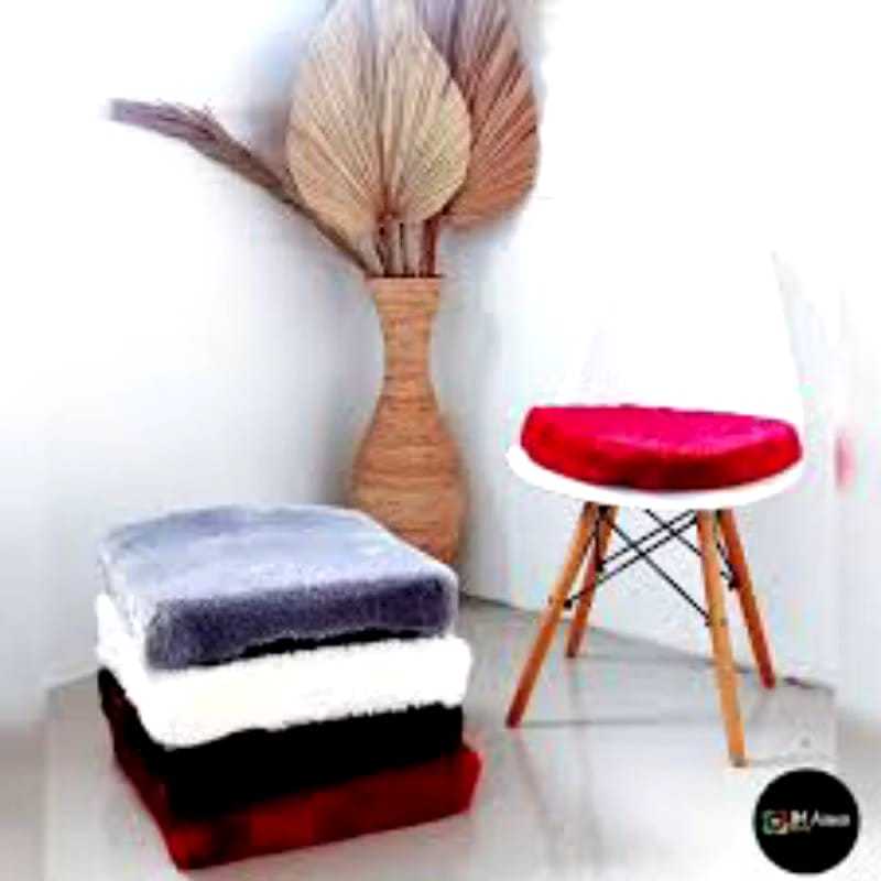 BANTAL ALAS DUDUK KOTAK 50X50 TEBAL 8 CM