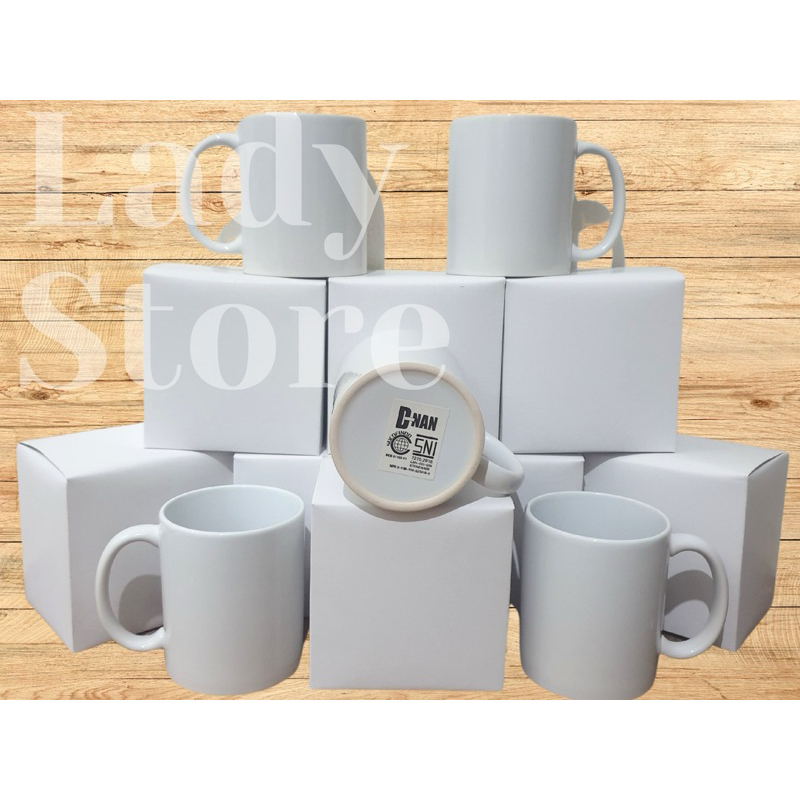 

Dus Mug Tanpa Lubang Polos Bahan Duplek 270 Gsm ( Box dus mug souvenir )