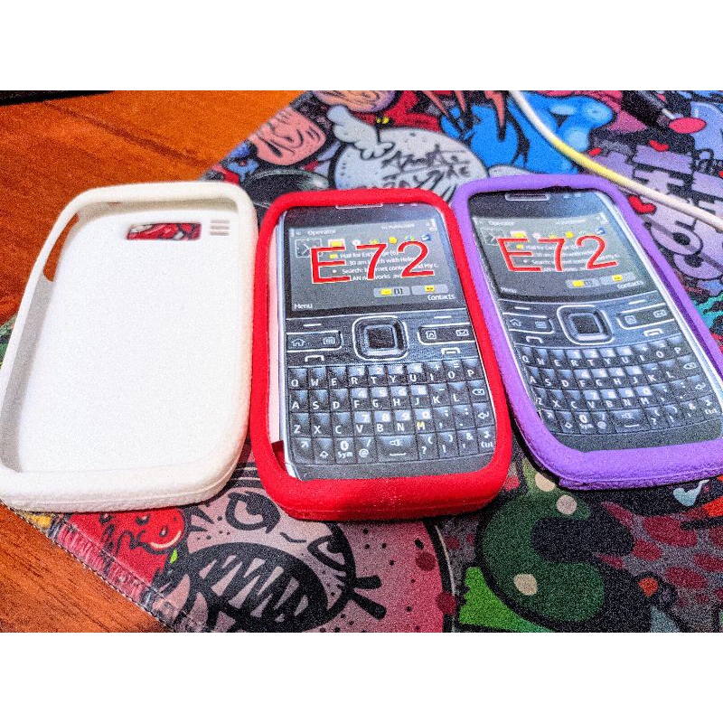 Silikon Nokia E72