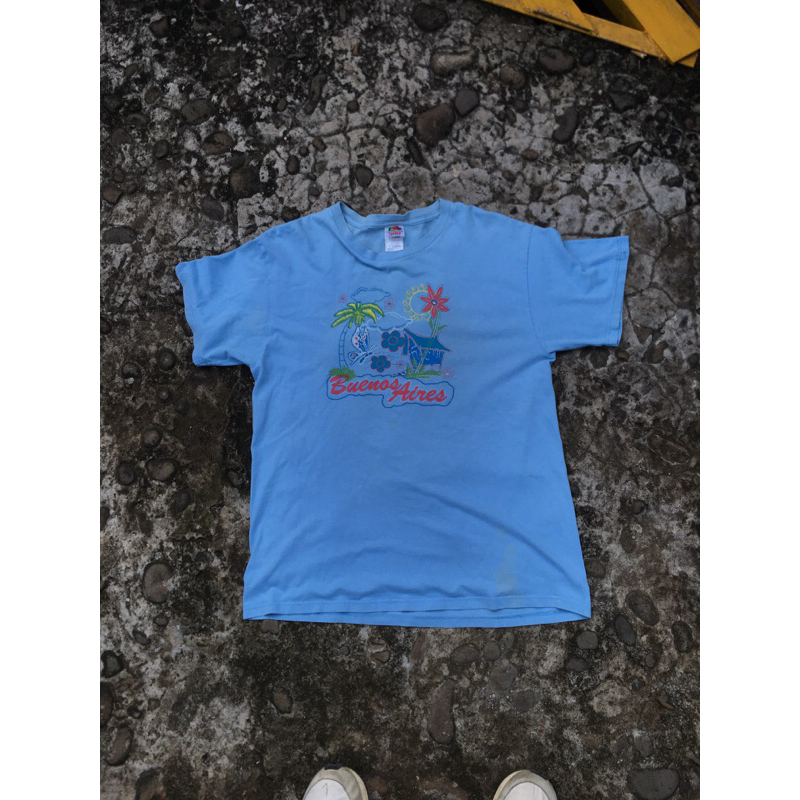 Baju Kaos Vintage Buenos Aires TAG Fruit Of The Loom