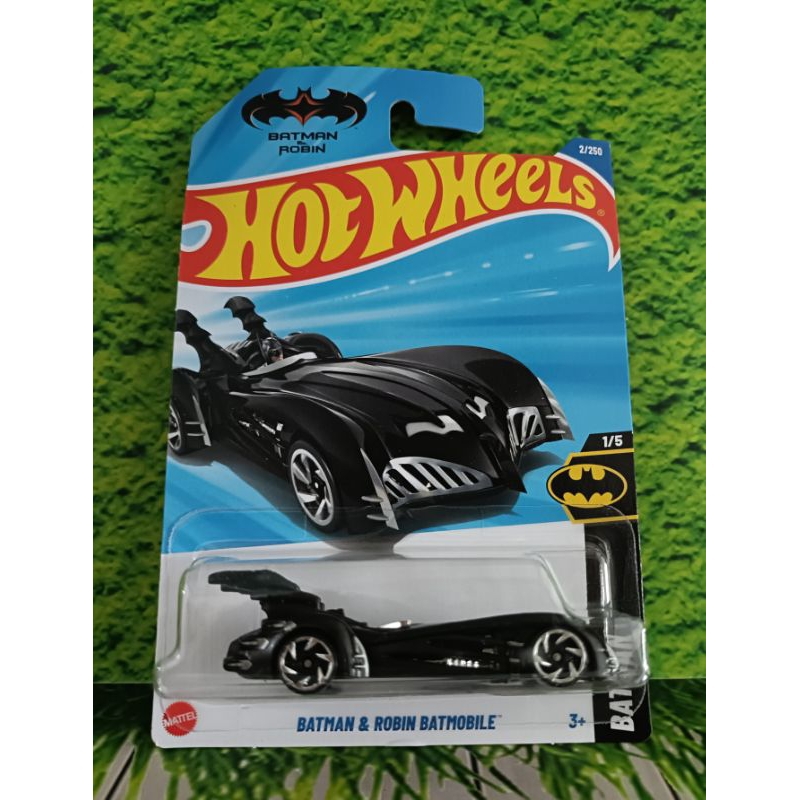 HOT WHEELS BATMAN & AND ROBIN BATMOBILE