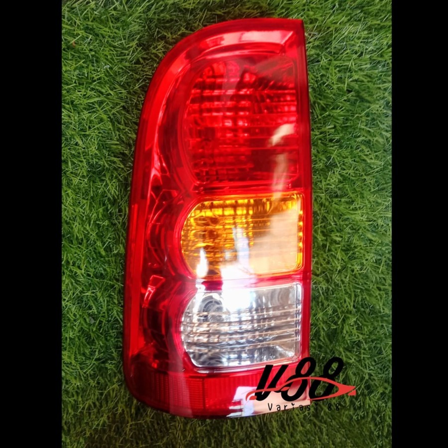 Stoplamp Lampu belakang HILUX VIGO 2004-2011