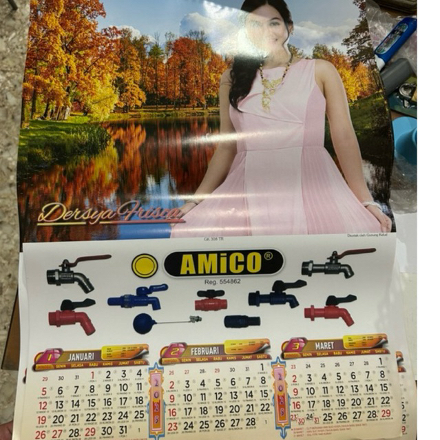 

PROMO KALENDER DINDING 2025 KALENDER 2025 TERMURAH EDISI TERBARU UKURAN JUMBO 50x35 cm