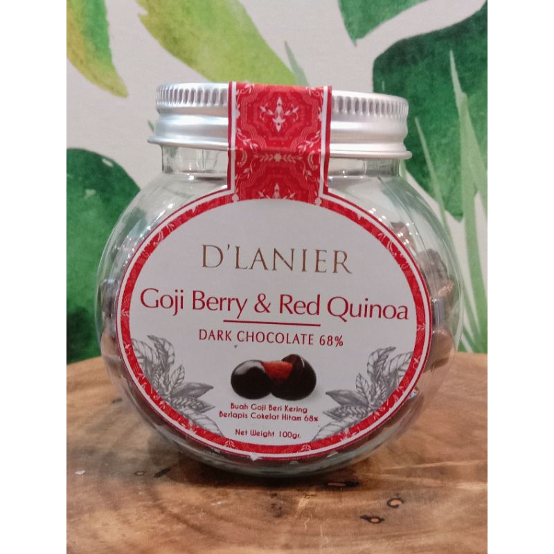 

D'Lanier Goji Berry & Red Quinoa Dark Chocolate 68%/Buah Goji Beri Kering Berlapis Coklat Hitam 68% 100gr