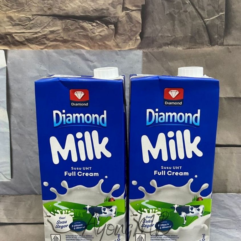 

DIAMOND MILK SUSU UHT FULL CREAM 1000ML