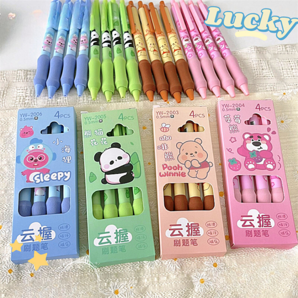 

[GEMAS] Pulpen 1 Set Isi 4Pcs Gambar Kartun Lotso,Winnie The Pooh Dan Panda Dengan Bantalan Handle