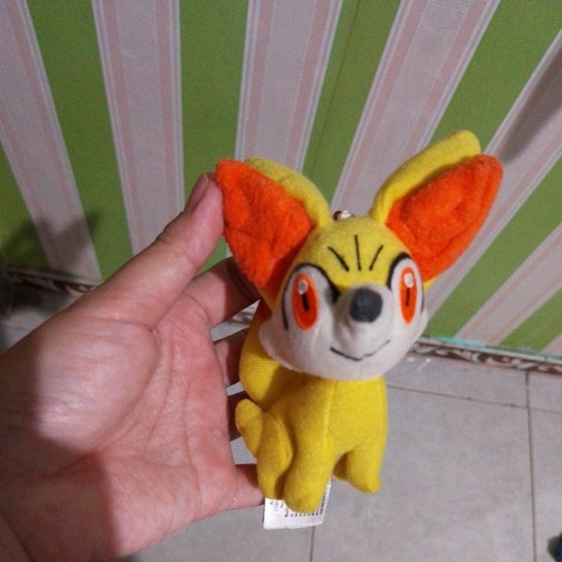 Link co boneka pokemon Furret dan Ganci Fennekin