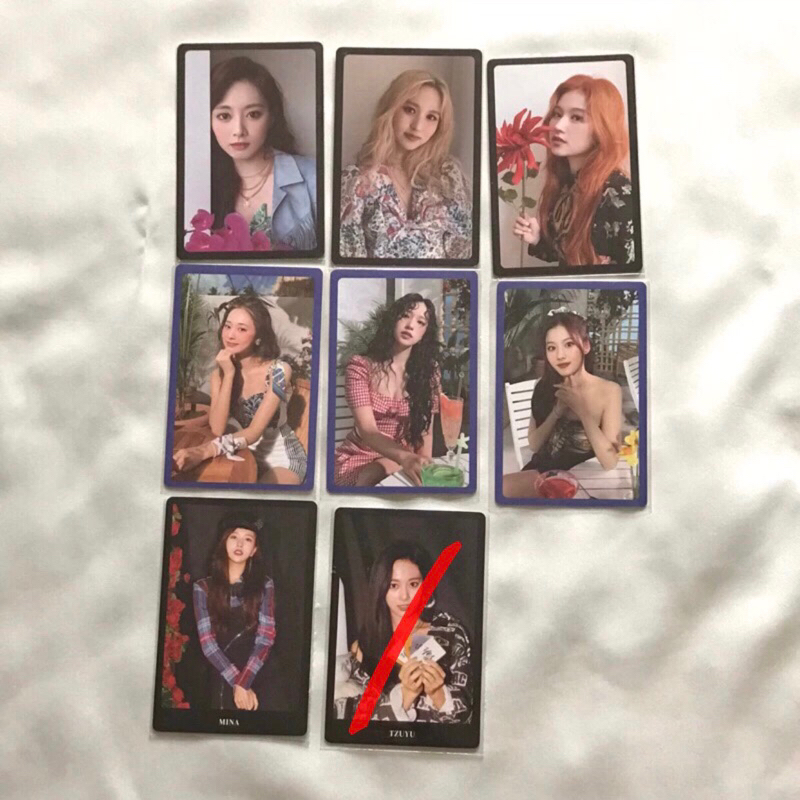 PHOTOCARD TWICE benefit Official (minimal 2 pc)