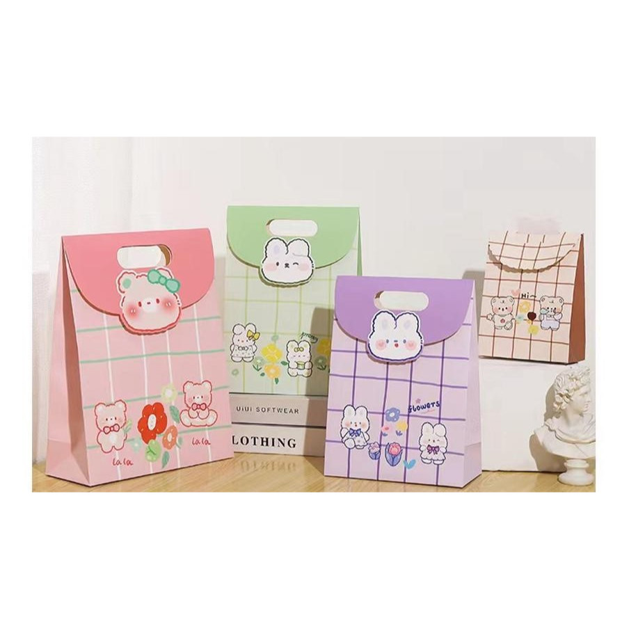 

Tas Kado Hadiah Gagang Paper Bag Goodie Bag Souvenir Bag Medium Tanggung Besar
