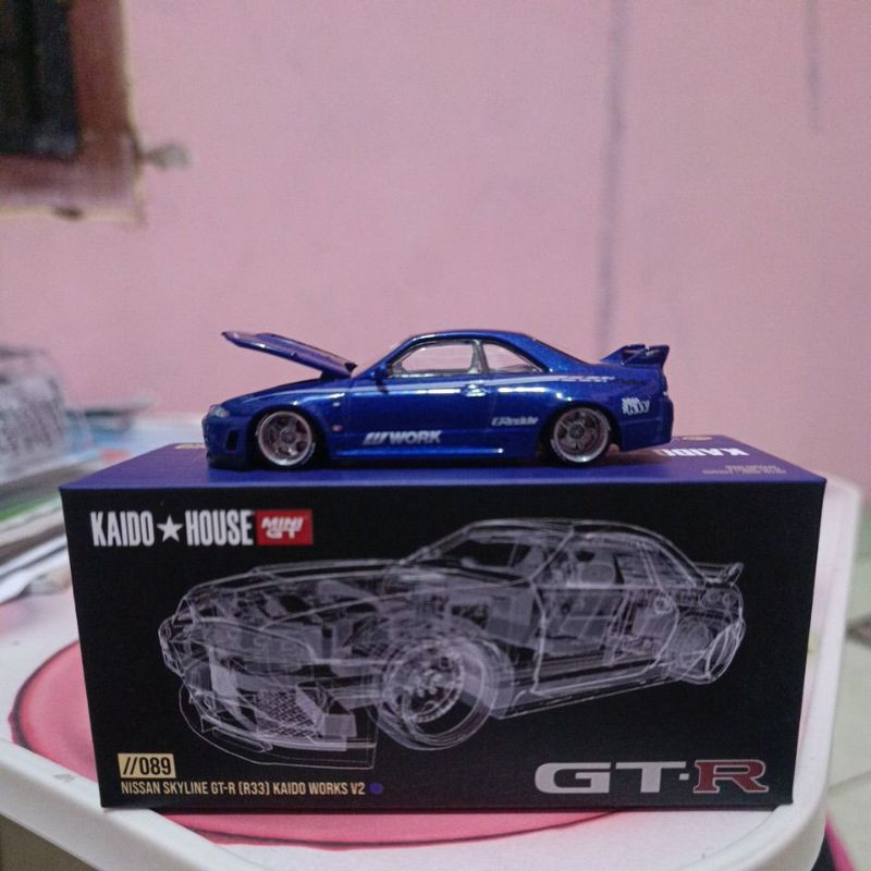 MINI GT KAIDO HOUSE NISSAN SKYLINE GT-R (R33) KAIDO WORKS V2