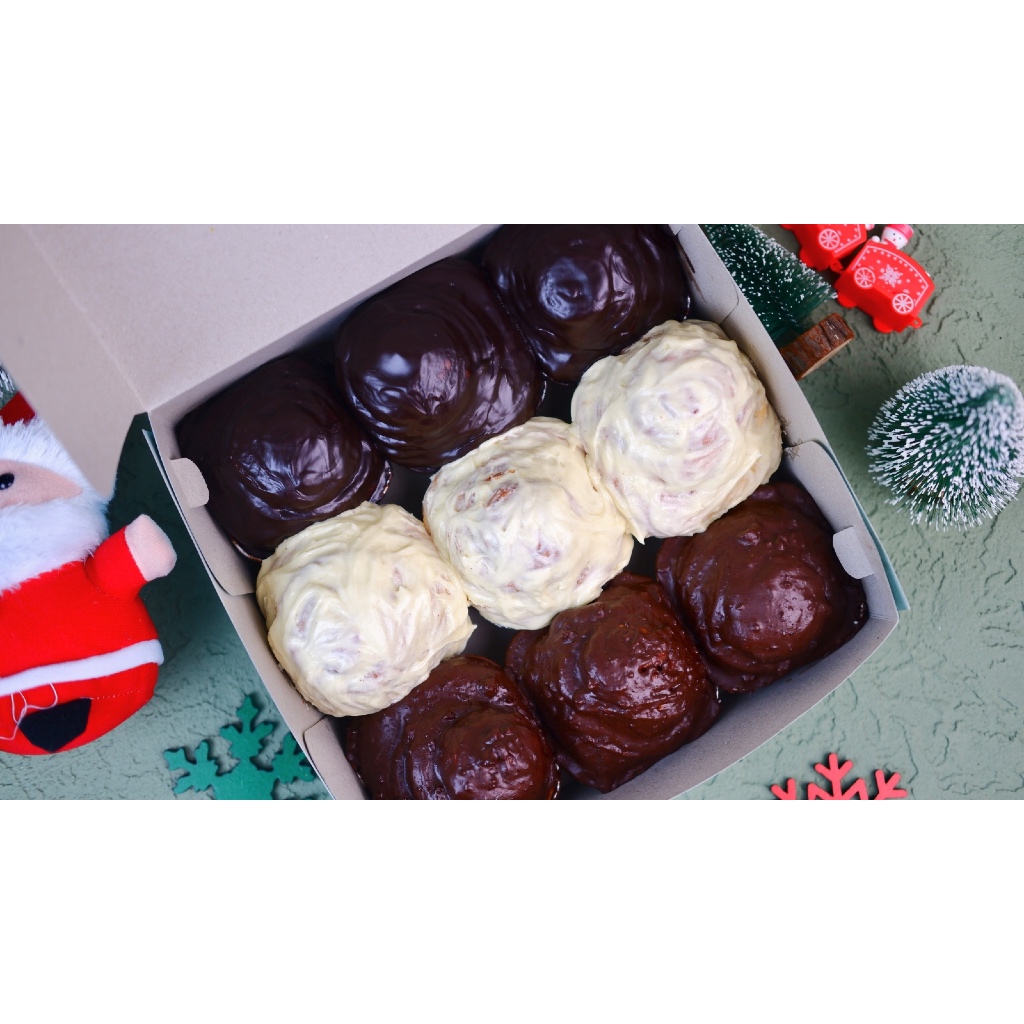 

CINNAMON ROLL CHRISTMAS HAMPERS || HAMPERS NATAL