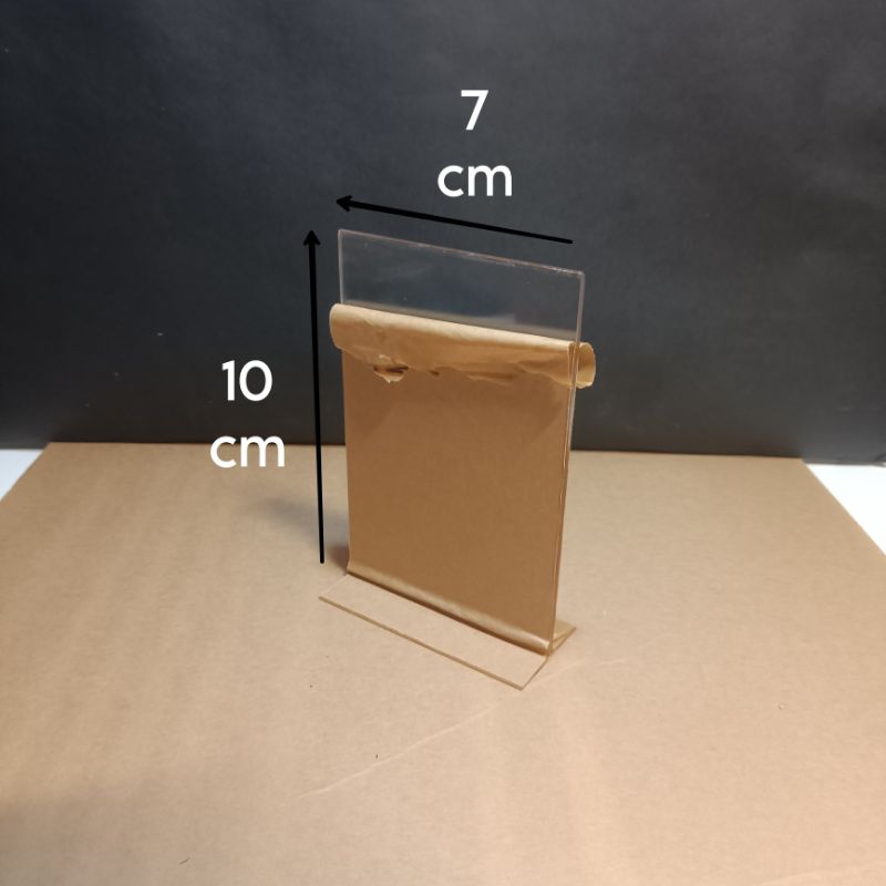 

Akrilik bening Nomor Meja 10 cm x 7 cm Tebal 2mm Potrait T