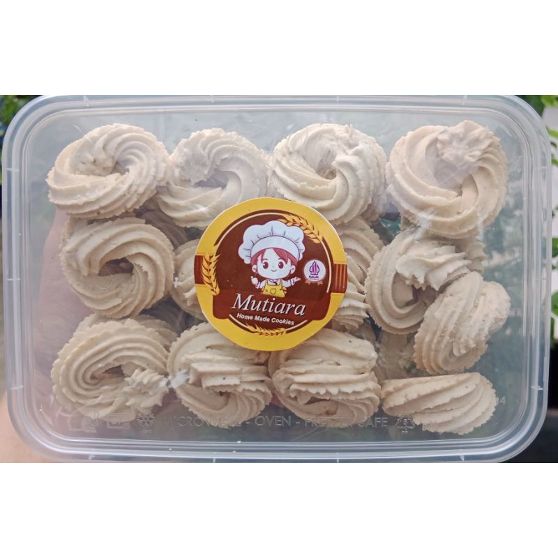 

Semprit garut/kue semprit/kue semprit garut homemade /kue semprit kiloan / kue semprit murah / kue semprit enak