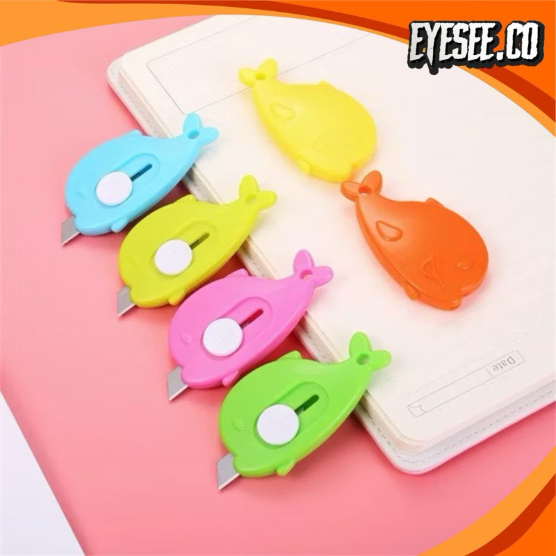 

Cutter Mini Karakter Bentuk Paus Pisau Kater Packing Unboxing Paket Kecil Pisau Pemotong Kertas Mini Alat Tulis Kantor Atk Sekolah Travel Portable EYESEE