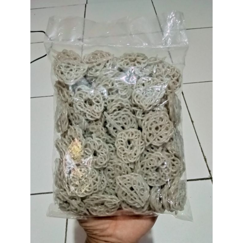 

BABANGGI /KERUPUK MENTAH 250GR